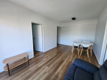 DEPARTAMENTO 2 AMBIENTES VENTA PATERNAL COCHERA