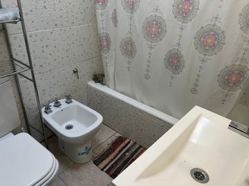 CASA 3 AMBIENTES VENTA GUERNICA CON DEPARTAMENTO