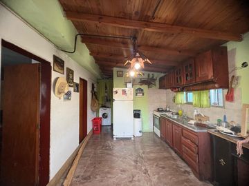 CASA 3 AMBIENTES VENTA GUERNICA CON DEPARTAMENTO