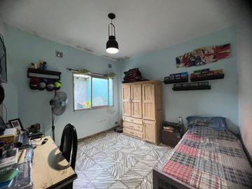 CASA 3 AMBIENTES VENTA GUERNICA CON DEPARTAMENTO