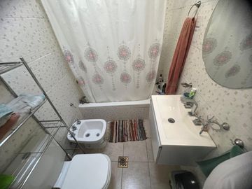 CASA 3 AMBIENTES VENTA GUERNICA CON DEPARTAMENTO