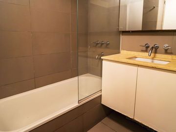 Venta Exclusivo Loft- 3 amb. Condominio Malabia
