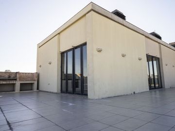 Venta Exclusivo Loft- 3 amb. Condominio Malabia