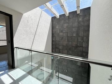Casa en venta en Lomas de Banthí, SJR, Querétaro.