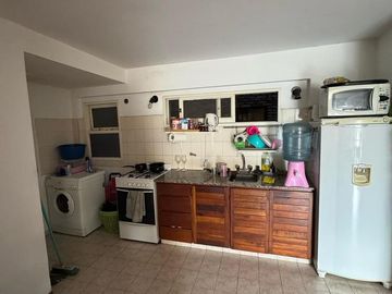 Departamento en Nueva Córdoba de 2 Dormitorios 2 Baños con balcón y amplio Living-Comedor