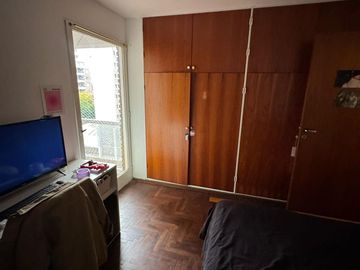 Departamento en Nueva Córdoba de 2 Dormitorios 2 Baños con balcón y amplio Living-Comedor