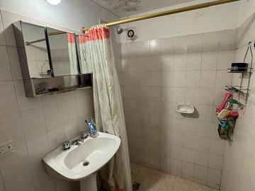Departamento en Nueva Córdoba de 2 Dormitorios 2 Baños con balcón y amplio Living-Comedor