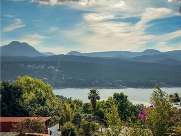 CASA EN VENTA | VALLE DE BRAVO | VISTA AL LAGO