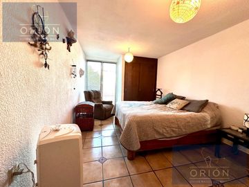 Casa venta sobre Av Candiles  Corregidora Queretaro cerca Jardines de la Hacienda