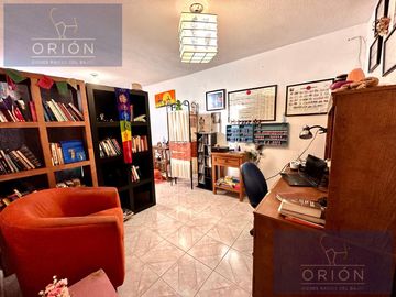 Casa venta sobre Av Candiles  Corregidora Queretaro cerca Jardines de la Hacienda