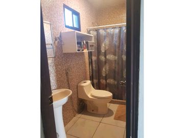 VENTA DE CASA EN BOQUETE.   DE 1,000 METROS COMPLETAMENTE CERCADA