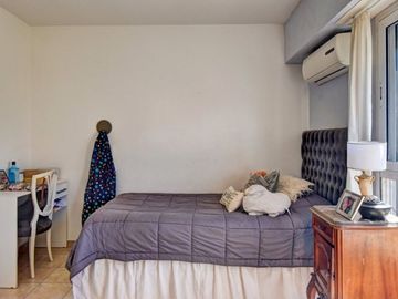 CASA DUPLEX 5 AMBIENTES VENTA OLIVOS PILETA