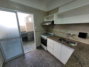 Departamento en venta de 2 dormitorios en Área Centro