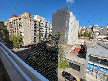 Departamento en venta de 2 dormitorios en Área Centro