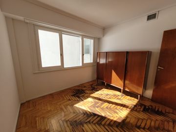 Departamento en venta de 2 dormitorios en Área Centro
