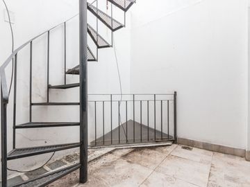 VENTA PH 3 AMB C/TERRAZA APTO CRED LOMAS DE ZAMORA