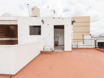 VENTA PH 3 AMB C/TERRAZA APTO CRED LOMAS DE ZAMORA