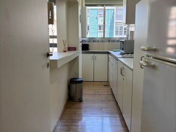 Venta Departamento Amoblado Peatonal Sarmiento.