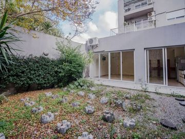 Depto. Venta 2 amb Patio PH PORTEÑO SUM V. Urquiza