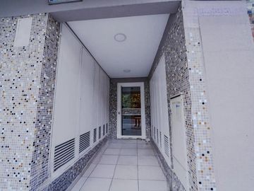 Depto. Venta 2 amb Patio PH PORTEÑO SUM V. Urquiza