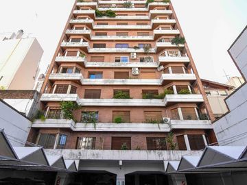 VENTA 4 AMBIENTES + DEP 209 M2 GOYENA 1100 COCHERA