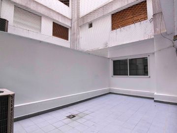 VENTA 4 AMBIENTES + DEP 209 M2 GOYENA 1100 COCHERA