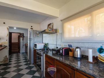 VENTA CASA 5 DORMIT. EN LA CUESTA VILLA CARLOS PAZ