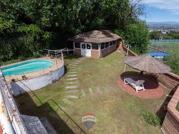 VENTA CASA 5 DORMIT. EN LA CUESTA VILLA CARLOS PAZ