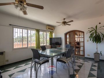VENTA CASA 5 DORMIT. EN LA CUESTA VILLA CARLOS PAZ