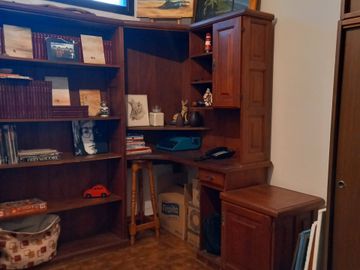 CHALET 5 AMBIENTES CASTELAR CON PILETA