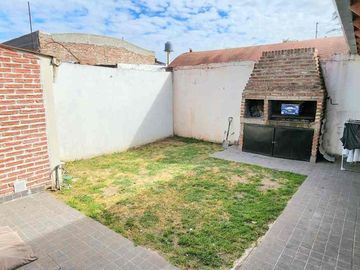VENTA CASA 3 AMBIENTES GUILLON