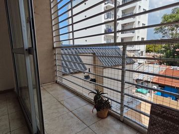 Venta depto 2 ambientes balcon permuta apt credito
