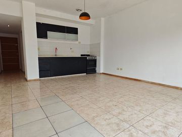Venta depto 2 ambientes balcon permuta apt credito
