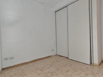 Venta depto 2 ambientes balcon permuta apt credito
