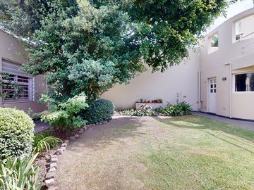 CASA 4 DORMITORIOS EN VENTA LA PLATA TOLOSA .