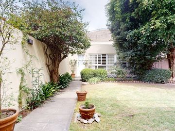 CASA 4 DORMITORIOS EN VENTA LA PLATA TOLOSA .