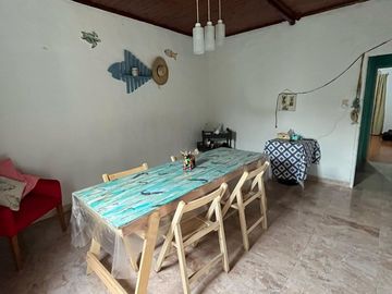 CASA 4 AMBIENTES EN VENTA GOYA CORRIENTES