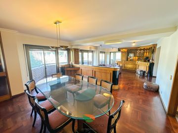 Exclusivo Semipiso en Venta – Nueva Córdoba Frente al parque