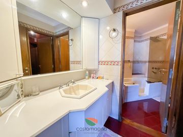 Exclusivo Semipiso en Venta – Nueva Córdoba Frente al parque