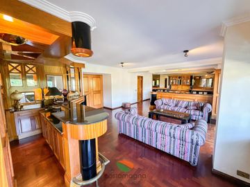 Exclusivo Semipiso en Venta – Nueva Córdoba Frente al parque