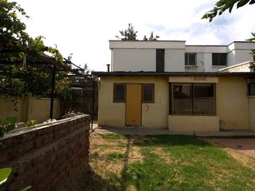 Casa en Venta en Chacabuco con Papudo