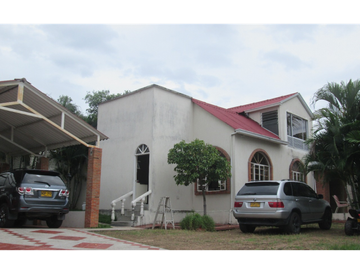 CASA CAMPESTRE EN VENTA PERMUTA  NEIVA HUILA CONDOMINIO EXCLUSIVO