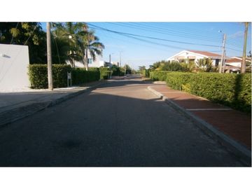 CASA CAMPESTRE EN VENTA PERMUTA  NEIVA HUILA CONDOMINIO EXCLUSIVO