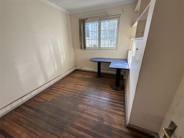 Oficina en Venta en Praga / Salvador