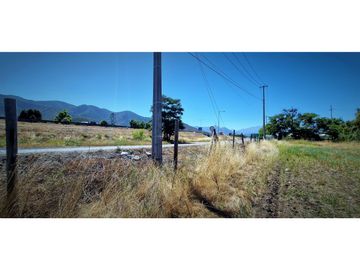 Venta de sitio en área  industrial, de 5.000 m2., en Hijuelas.
