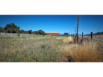 Venta de sitio en área  industrial, de 5.000 m2., en Hijuelas.