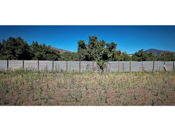 Venta de sitio en área  industrial, de 5.000 m2., en Hijuelas.