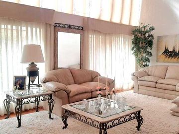 Casa en venta en LA REINA