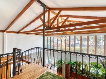 Casa en venta en LA REINA