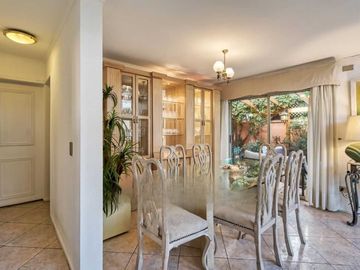 Casa en venta en LA REINA